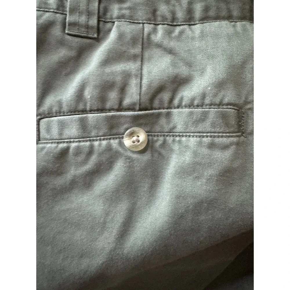 Vintage 90s Columbia Sportswear Mens Pleated Cotton Shorts Green Utility W33